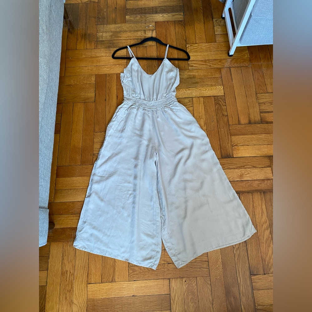 Wilfred Aritzia Taupe Wide Leg Jumpsuit XS Modal Flowy Boho